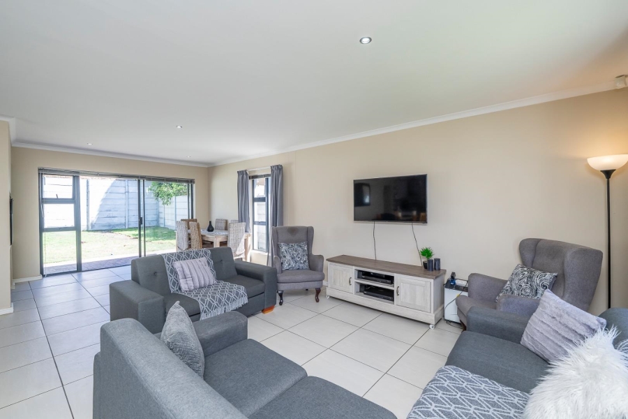 3 Bedroom Property for Sale in Brackenfell South Western Cape